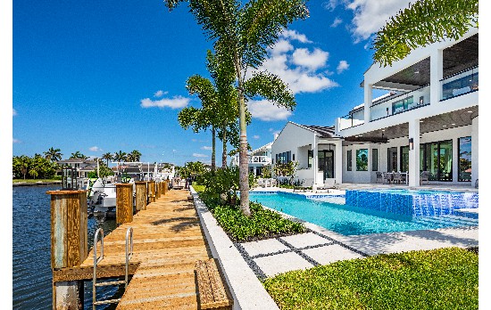 27 Eleuthera Dr (50)