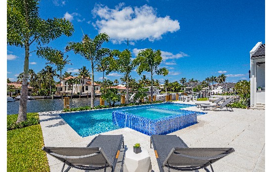 27 Eleuthera Dr (51)