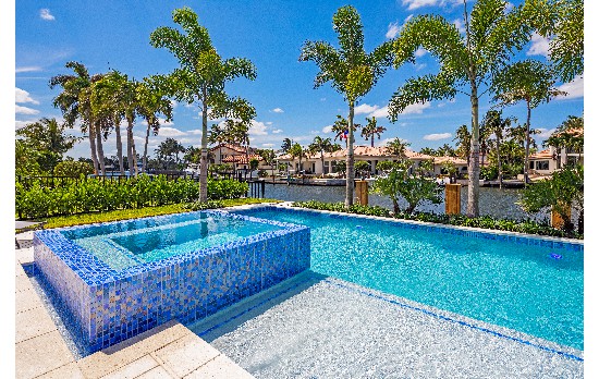 27 Eleuthera Dr (53)